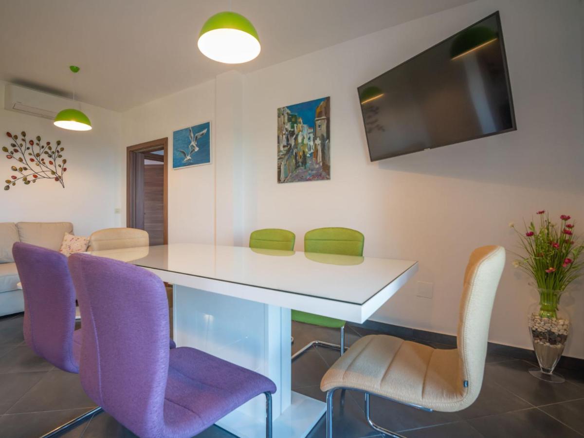 Apartment Damir By Interhome Lovran Bagian luar foto