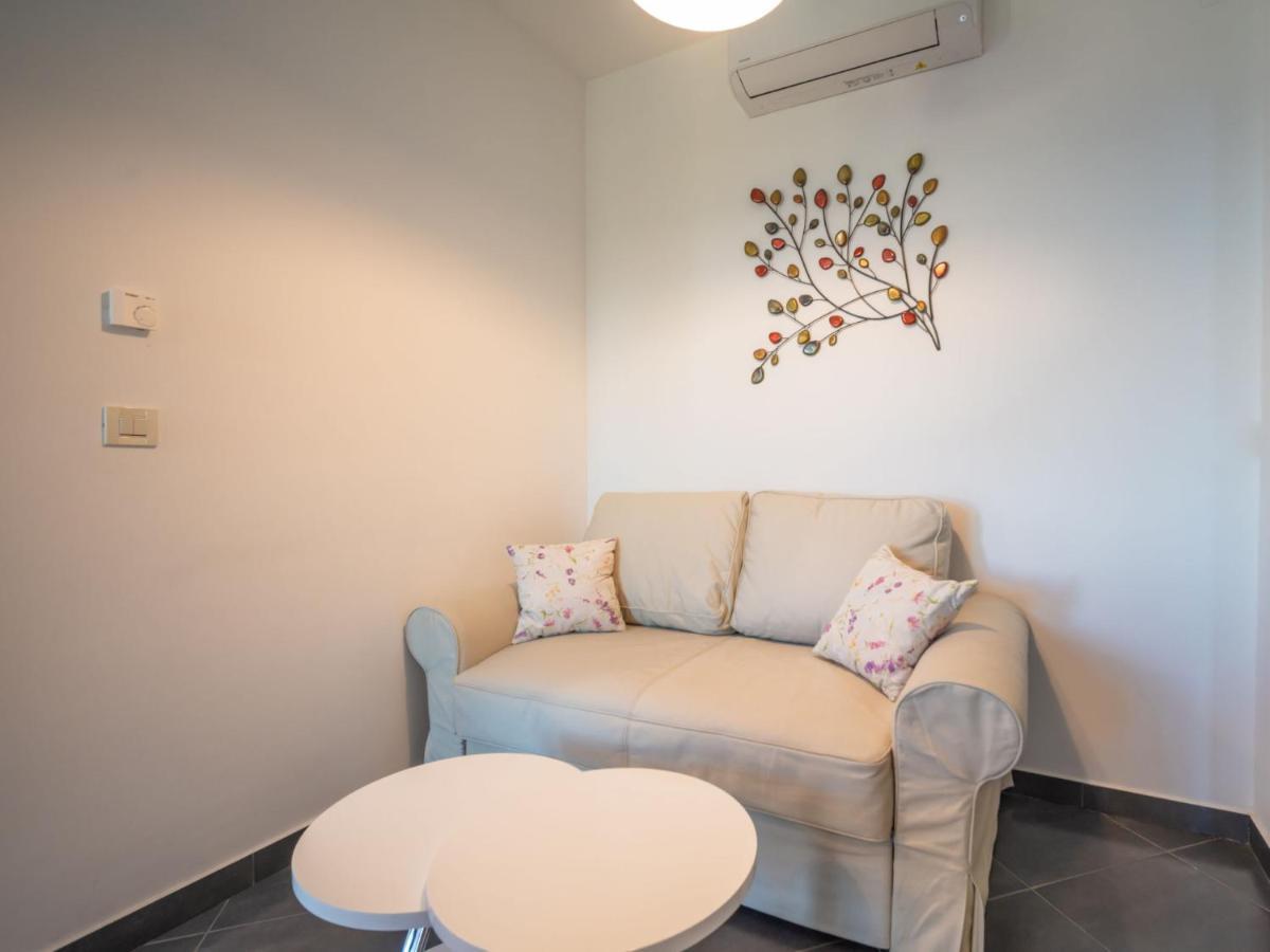Apartment Damir By Interhome Lovran Bagian luar foto