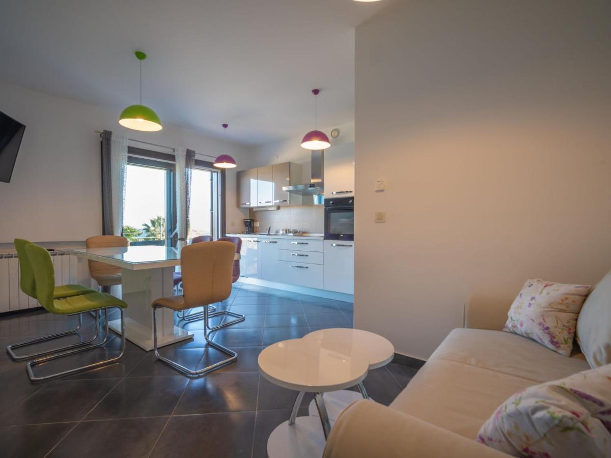 Apartment Damir By Interhome Lovran Bagian luar foto